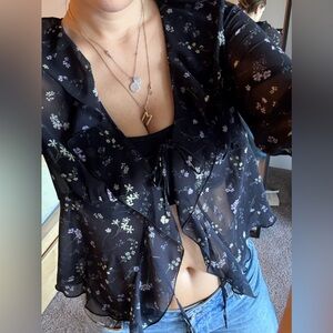 Aritzia Frenchie floral blouse